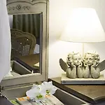 Отель Minelska 4*
