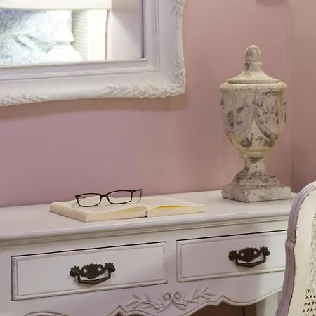 Minelska Otel Kala Nera