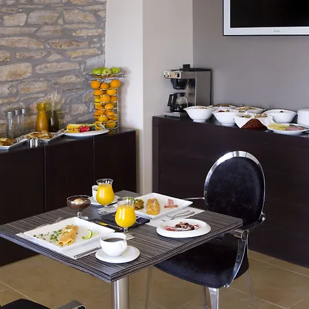 Otel Minelska Kala Nera